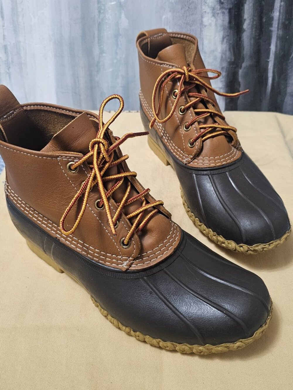 LL Bean Brown & Dark Brown Waterproof Rain Boot Men's Duck Boots 6 inches Size 9 - Picture 2 of 7